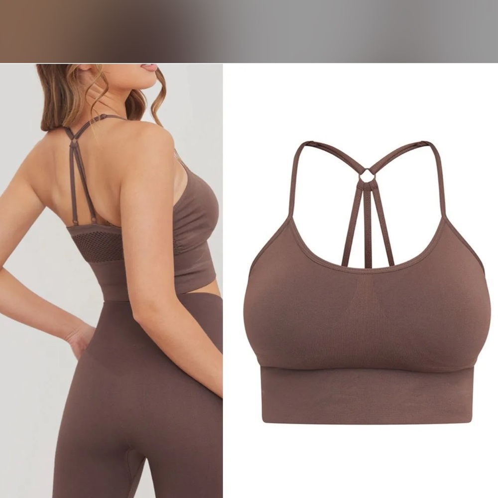 PrettyLittleThing Chocolate Brown Strappy Seamless Sports Bra